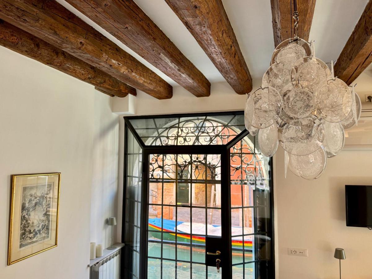 Ca Penini - Canal View Venice Luaran gambar