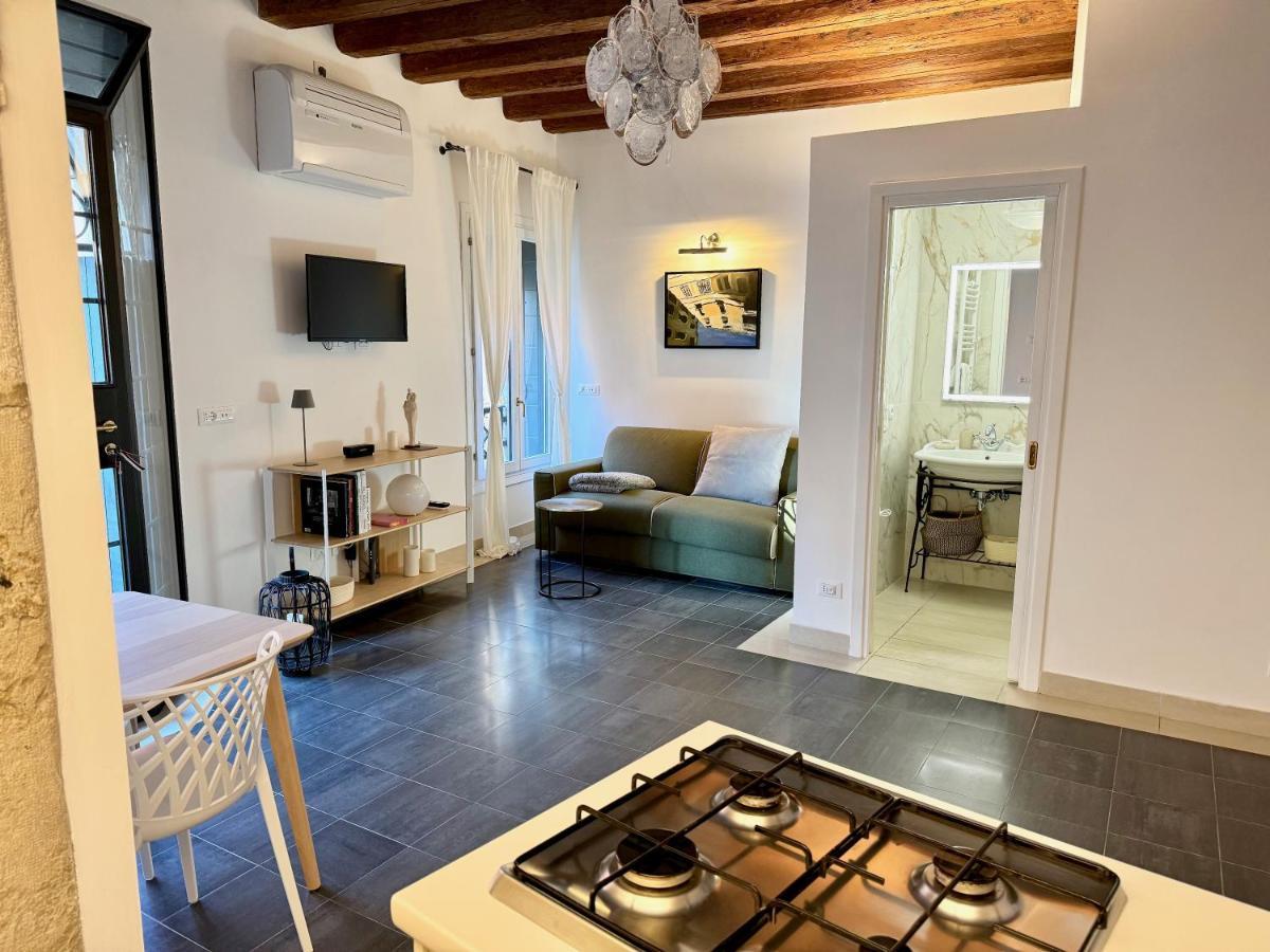Ca Penini - Canal View Venice Luaran gambar