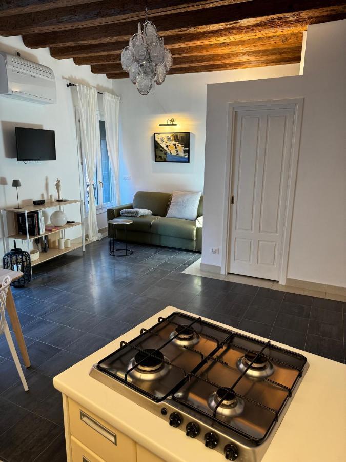 Ca Penini - Canal View Venice Luaran gambar